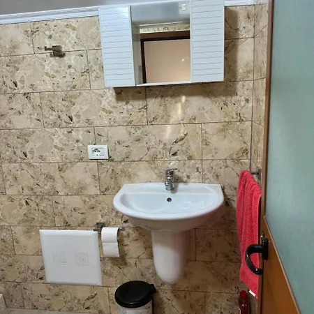 아파트 Zefi Rrenc Shkodër