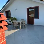 Zefi Rrenc Appartement *